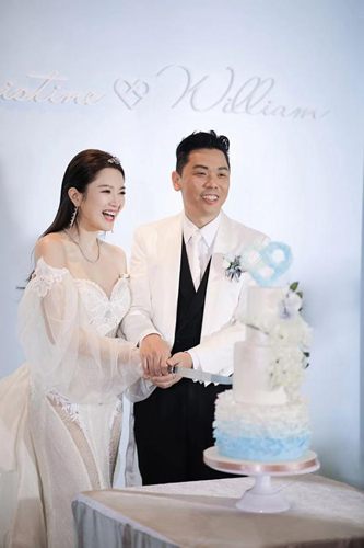 苟芸慧香港浪漫婚宴 老公:我爱苟苟三生三世